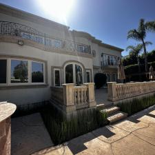 Concrete-Power-Washing-and-House-Wash-in-Beverly-Hills-CA 1